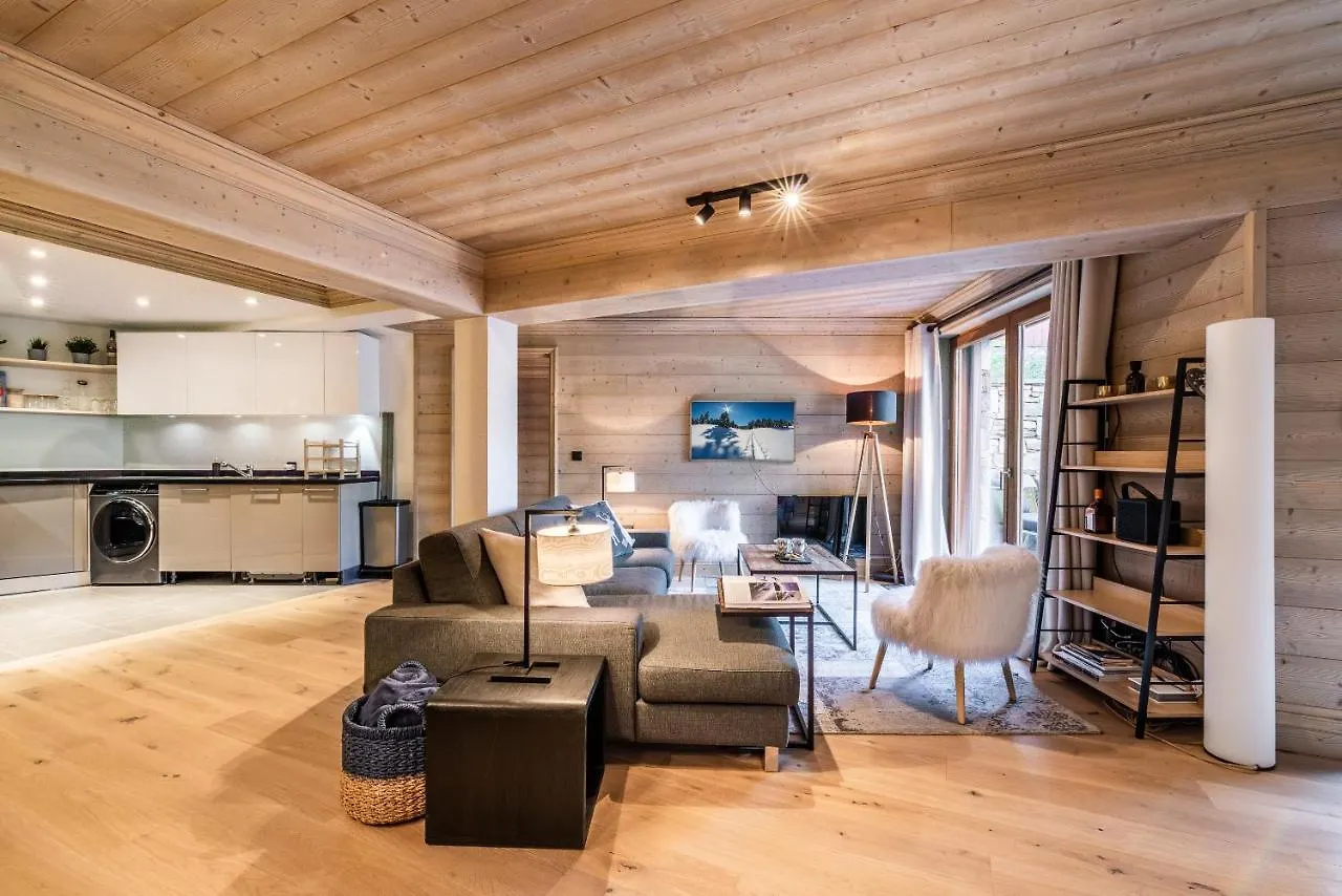 Apartment Padouk Moriond Courchevel - By Emerald Stay Francja